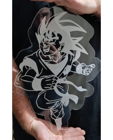 GOKU INCISO SUL PLEXIGLASS